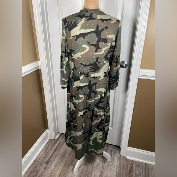 Vilagallo CAMOUFLAGE Dress Size 8 - Picture 6 of 7